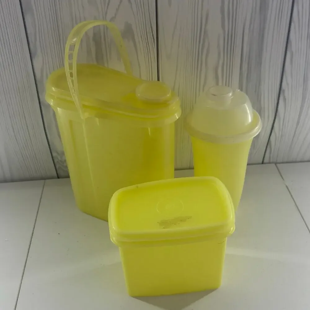 VTG Yellow Tupperware Lot of 3 - 2 Beverage & Storage w/ Lids 1243, 587, 844